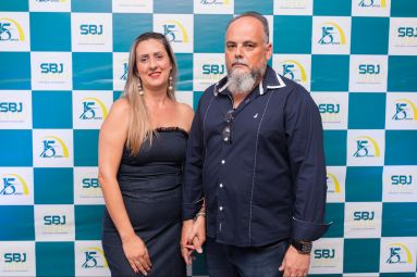 Evento de 15 Anos: SBJ Construtora & Incorporadora comemora com show de Vitor Kley e inaugura nova sede administrativa